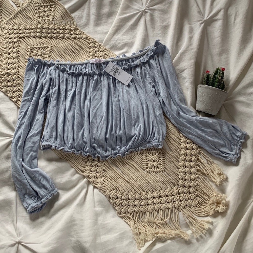 Cropped Top Off the Shoulder